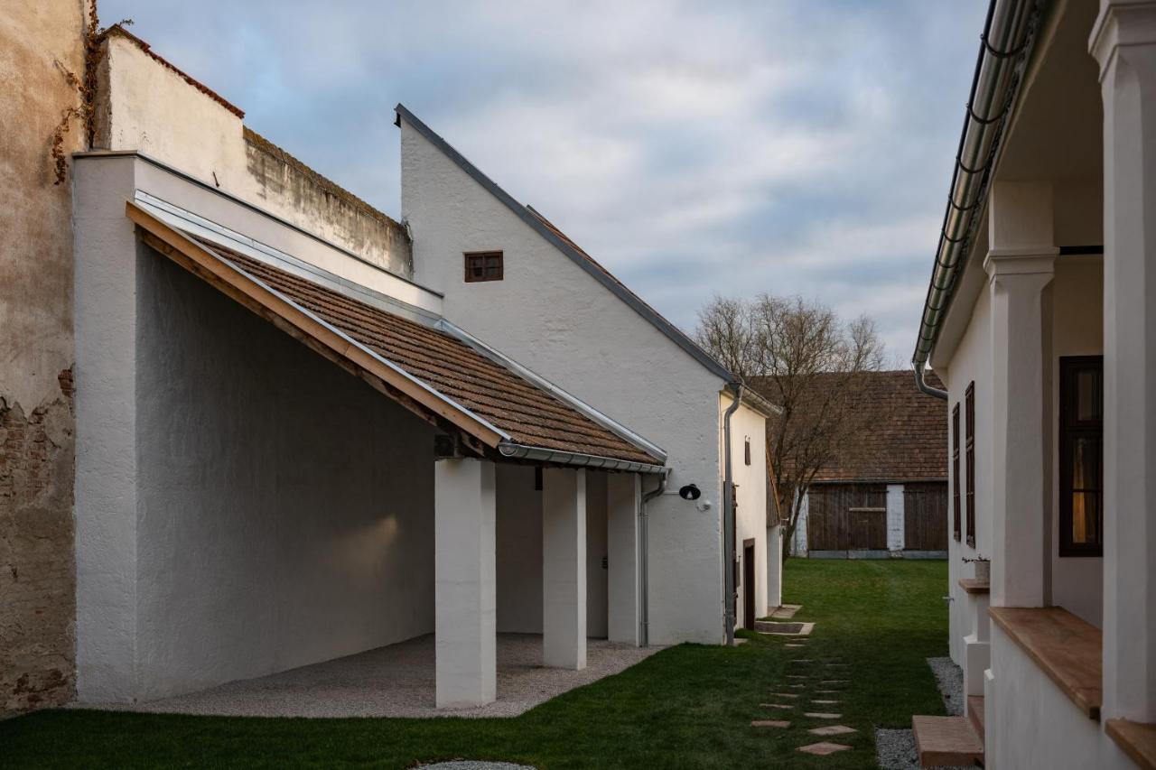 Tschardakenhof Appartements Lutzmannsburg Buitenkant foto